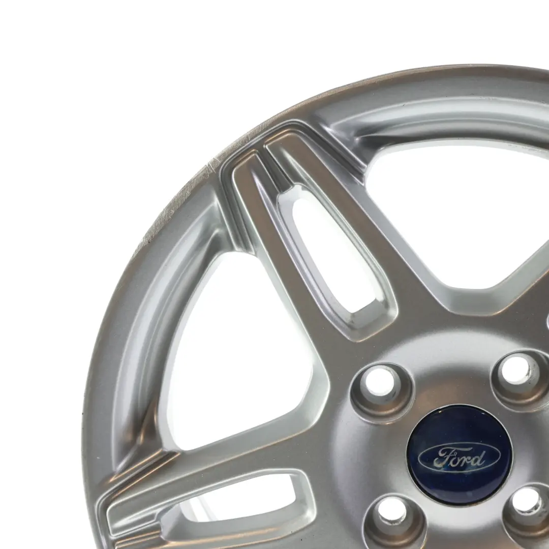 Srebrna Felga Aluminiowa 15" 6J ET:47.5 do Ford Fiesta Mk7 o numerze C1BC-1007-BB Ford Fiesta Mk7 Srebrna Felga Aluminiowa 15" 6J ET:47.5 - SKU C1BC-1007-BB-3 - Numer Części C1BC-1007-BB