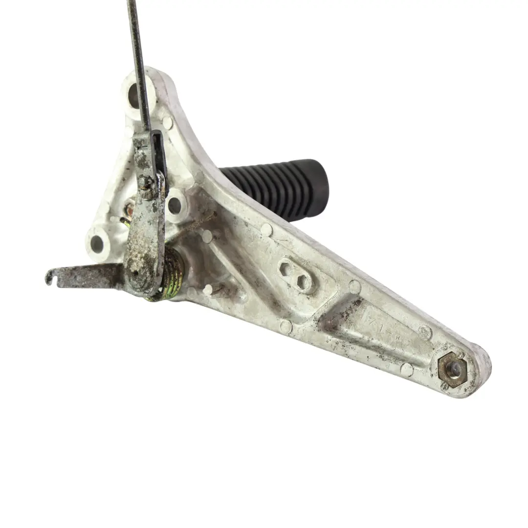 CB250 Rear Foot Rest Bracket Mount Carrier Support Holder Right O/S to Honda with Part number CB250-RIGHT-FOOTREST Honda CB250 Rear Foot Rest Bracket Mount Carrier Support Holder Right O/S - SKU CB250-RIGHT-FOOTREST - Part number CB250-RIGHT-FOOTREST