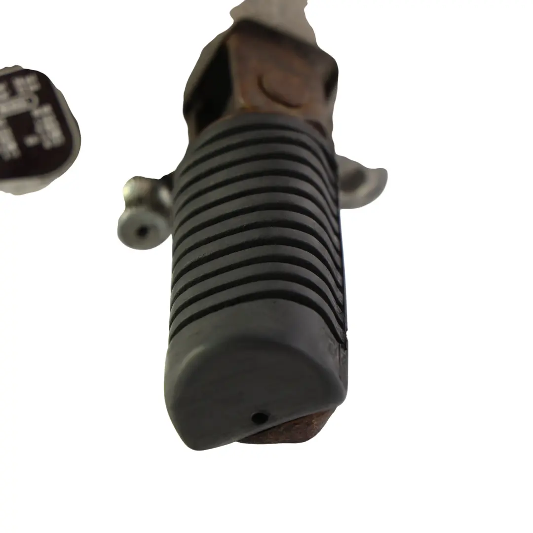 Inny Honda CB250 Support Repose-Pied Arrière Droit pour à propos du numéro de pièce CB250-RIGHT-FOOTREST Inny Honda CB250 Support Repose-Pied Arrière Droit - SKU CB250-RIGHT-FOOTREST - Numéro de pièce CB250-RIGHT-FOOTREST