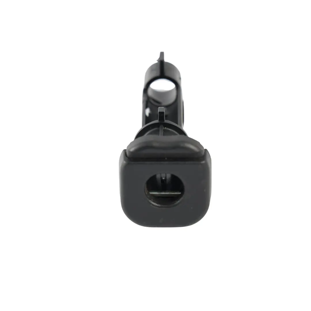 Ford Ranger MK6 Manchon Guide Appui-Tête avec Verrou Noir - SKU CE83-54610A16-AA - Numéro de pièce CE83-54610A16-AA