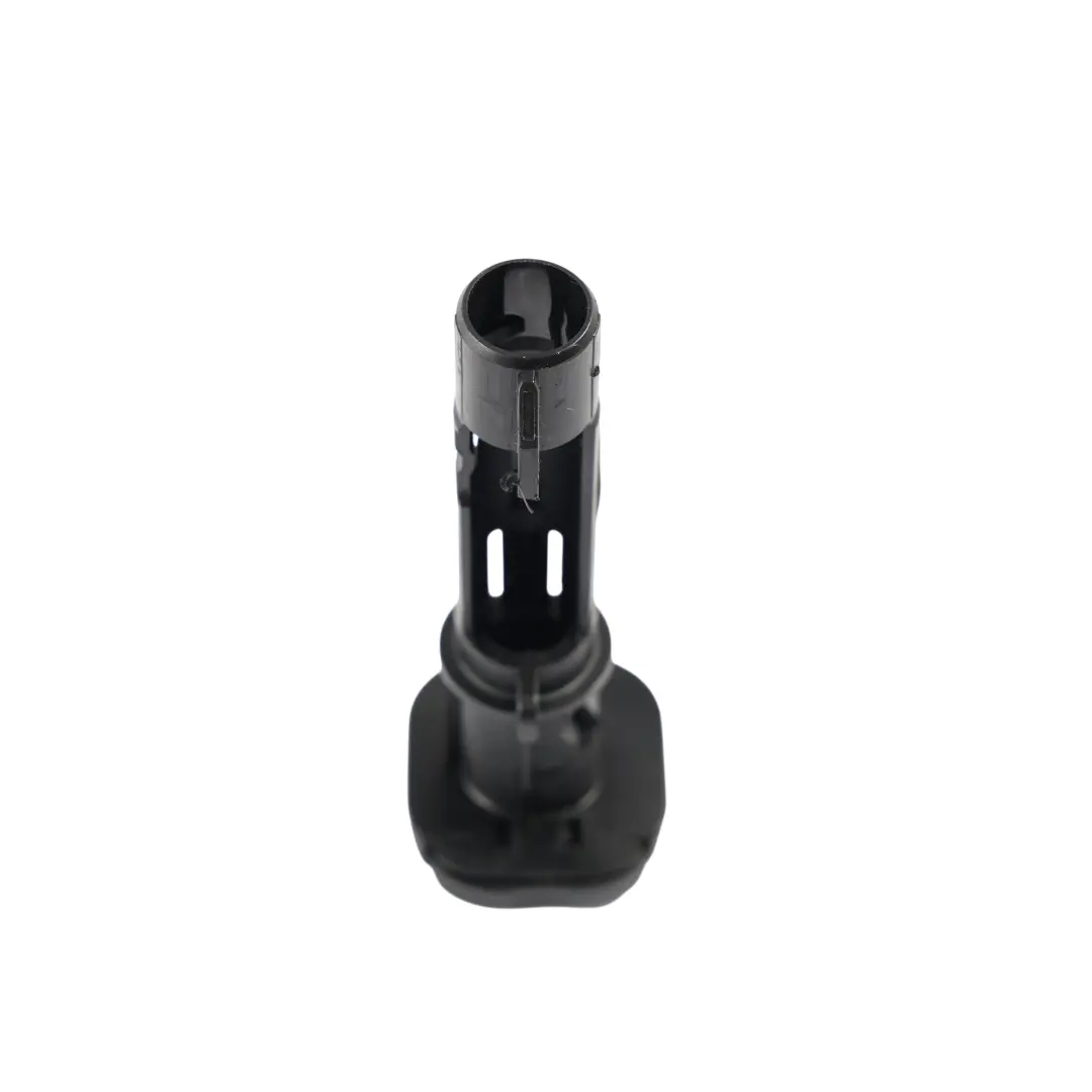 Ford Ranger MK6 Manchon Guide Appui-Tête avec Verrou Noir - SKU CE83-54610A16-AA - Numéro de pièce CE83-54610A16-AA