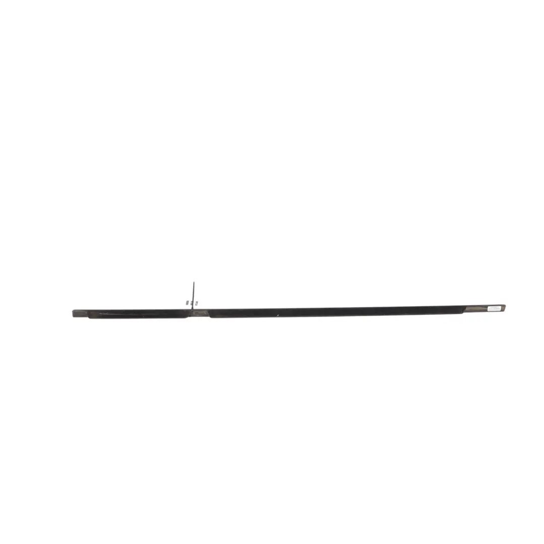 Range Rover L322 Rear Door Window Seal Gasket Outer Right O/S 3H42-24692-AD - SKU CGE500720 - Part number CGE500720