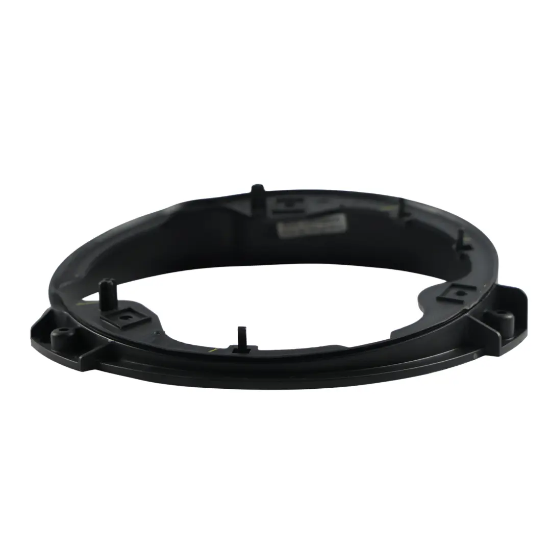 C520 Uchwyt Głośnika Tylnych Drzwi Prawy do Ford Kuga o numerze CJ54-S20347-AC Ford Kuga C520 Uchwyt Głośnika Tylnych Drzwi Prawy - SKU CJ54-S20347-AC - Numer Części CJ54-S20347-AC
