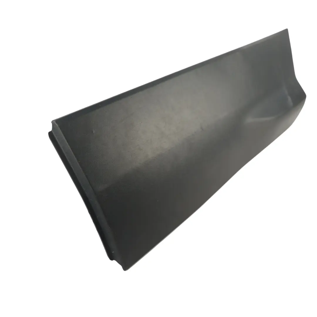 C520 Listwa Drzwi Lewa Szary Sterling B do Ford Kuga o numerze CJ54-S24903-A Ford Kuga C520 Listwa Drzwi Lewa Szary Sterling B - SKU CJ54-S24903-A - Numer Części CJ54-S24903-A