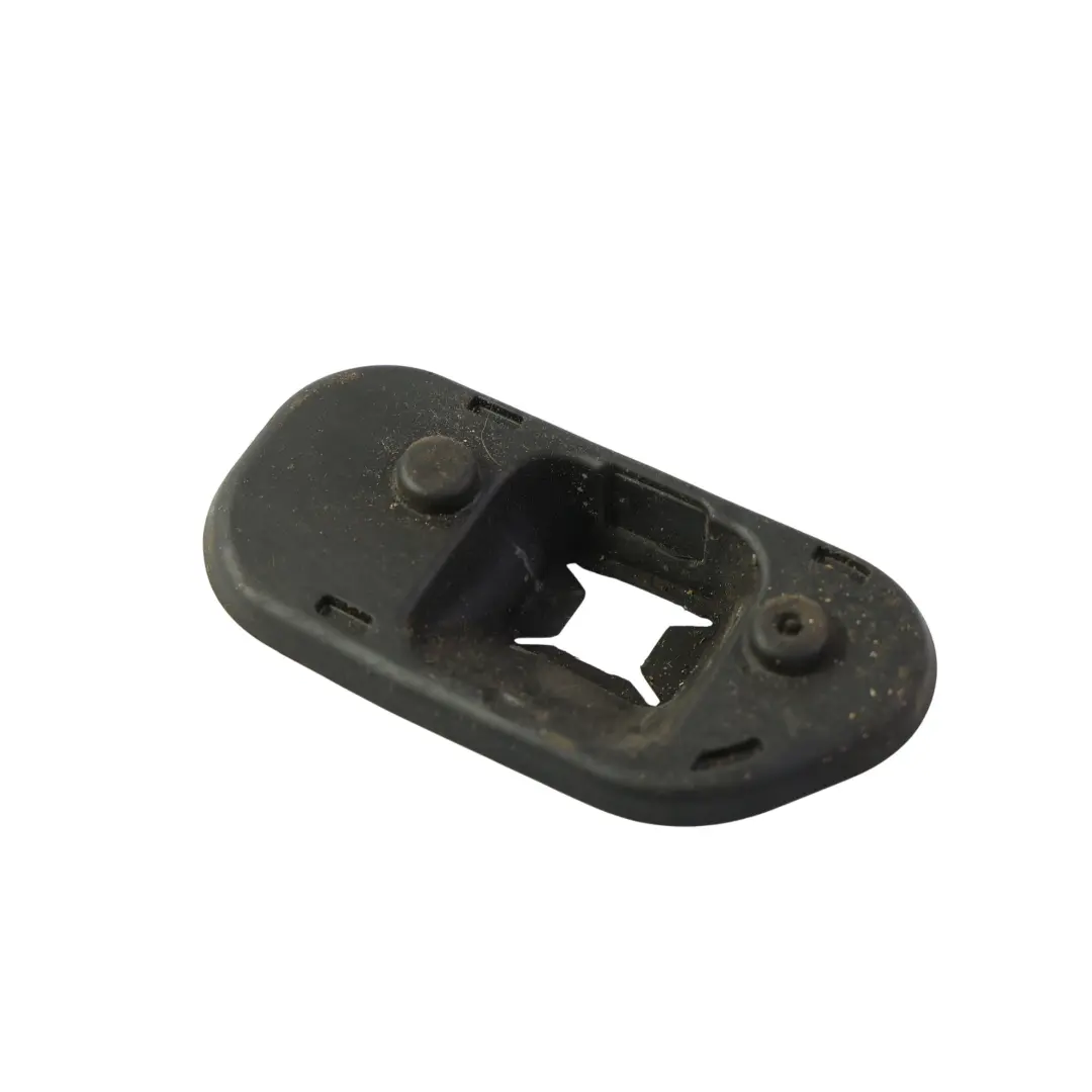 MK3 Uszczelka Ogranicznika Drzwi Tylne Lewe do Ford Focus o numerze CM51-A27207-AB Ford Focus MK3 Uszczelka Ogranicznika Drzwi Tylne Lewe - SKU CM51-A27207-AB - Numer Części CM51-A27207-AB