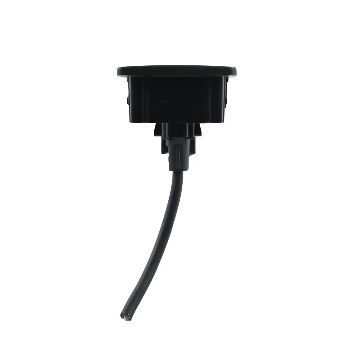 Ford Focus MK3 Consola Central AUX USB Entrada Socket - SKU CM5T-044K62-AA - Número de pieza CM5T-044K62-AA