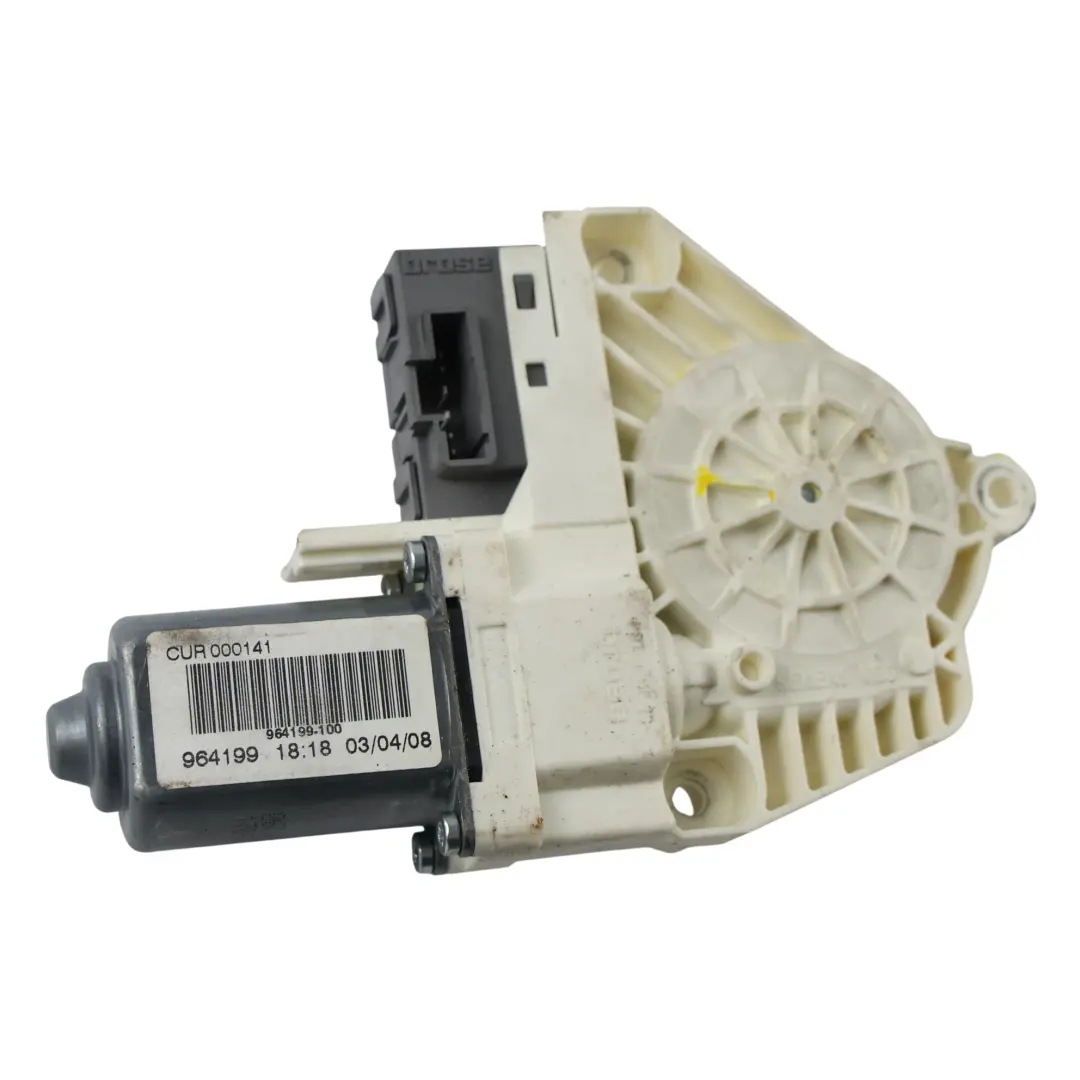 Land Rover Discovery 3 Moteur Lève-Vitre Avant Droit - SKU CUR000141 - Numéro de pièce CUR000141
