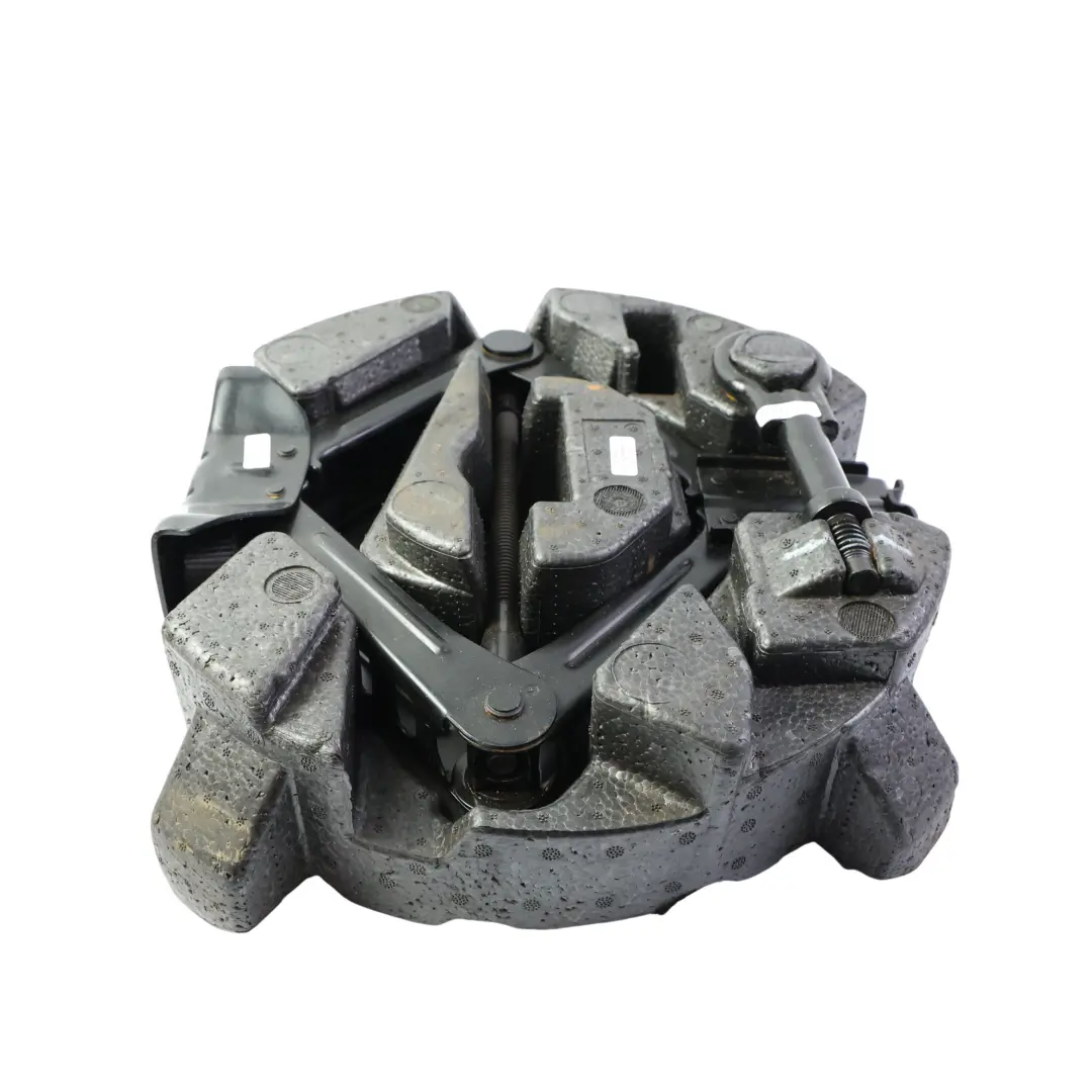 Mk2 C520 Kit D'Outils Cric De Roue Anneau De Remorquage pour Ford Kuga à propos du numéro de pièce CV44-17009-AA Ford Kuga Mk2 C520 Kit D'Outils Cric De Roue Anneau De Remorquage - SKU CV44-17009-AA - Numéro de pièce CV44-17009-AA