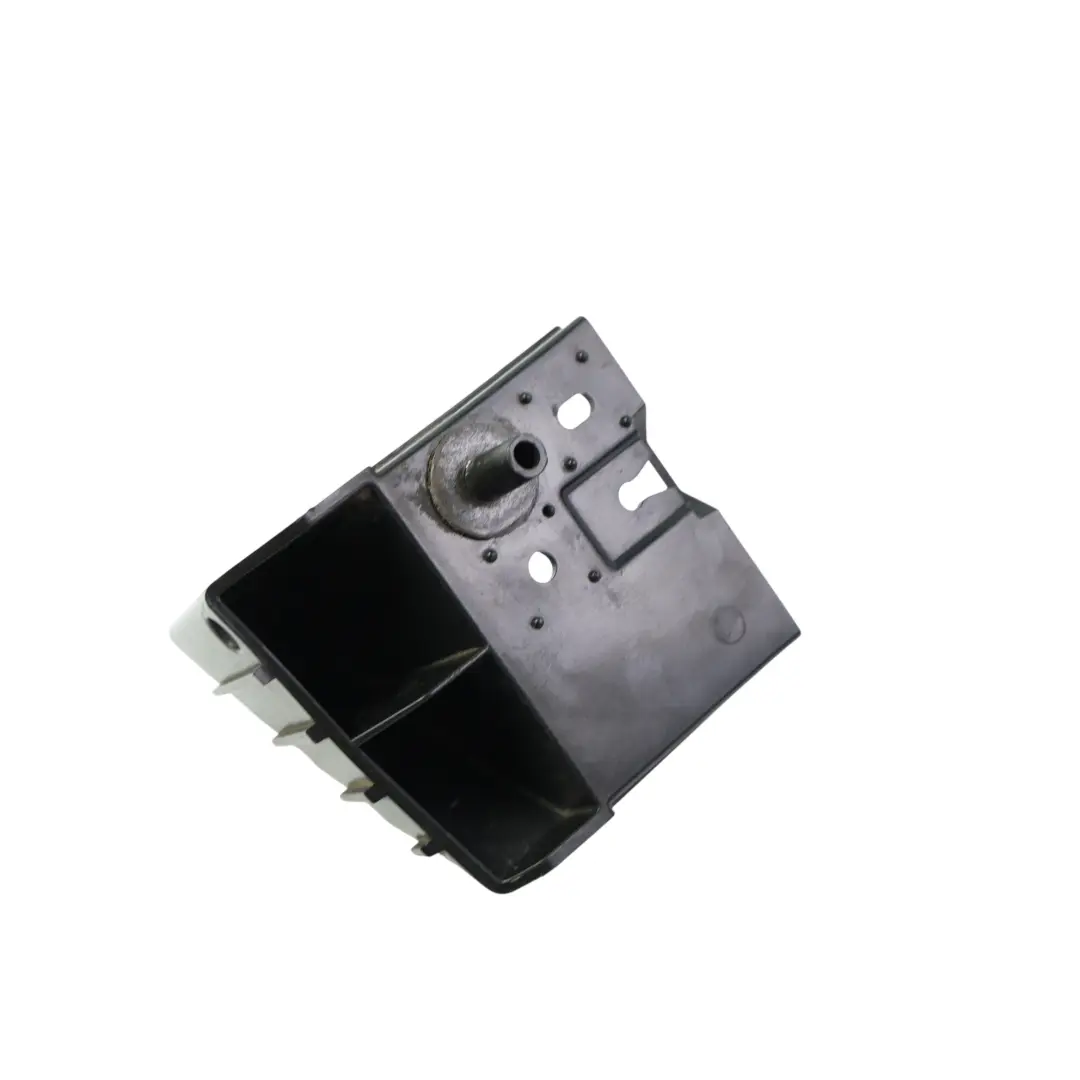 Ford Kuga Mk2 C520 Soporte Del Parachoques Trasero Derecho CV44-17D948-AC - SKU 1801934 - Número de pieza CV44-17D946-AC