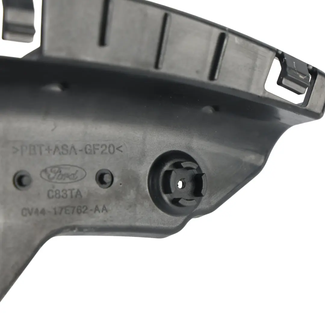 C520 Soporte Montaje Parachoques Delantero Derecho para Ford Kuga con número de pieza CV44-17E762-AA Ford Kuga C520 Soporte Montaje Parachoques Delantero Derecho - SKU CV44-17E762-AA - Número de pieza CV44-17E762-AA