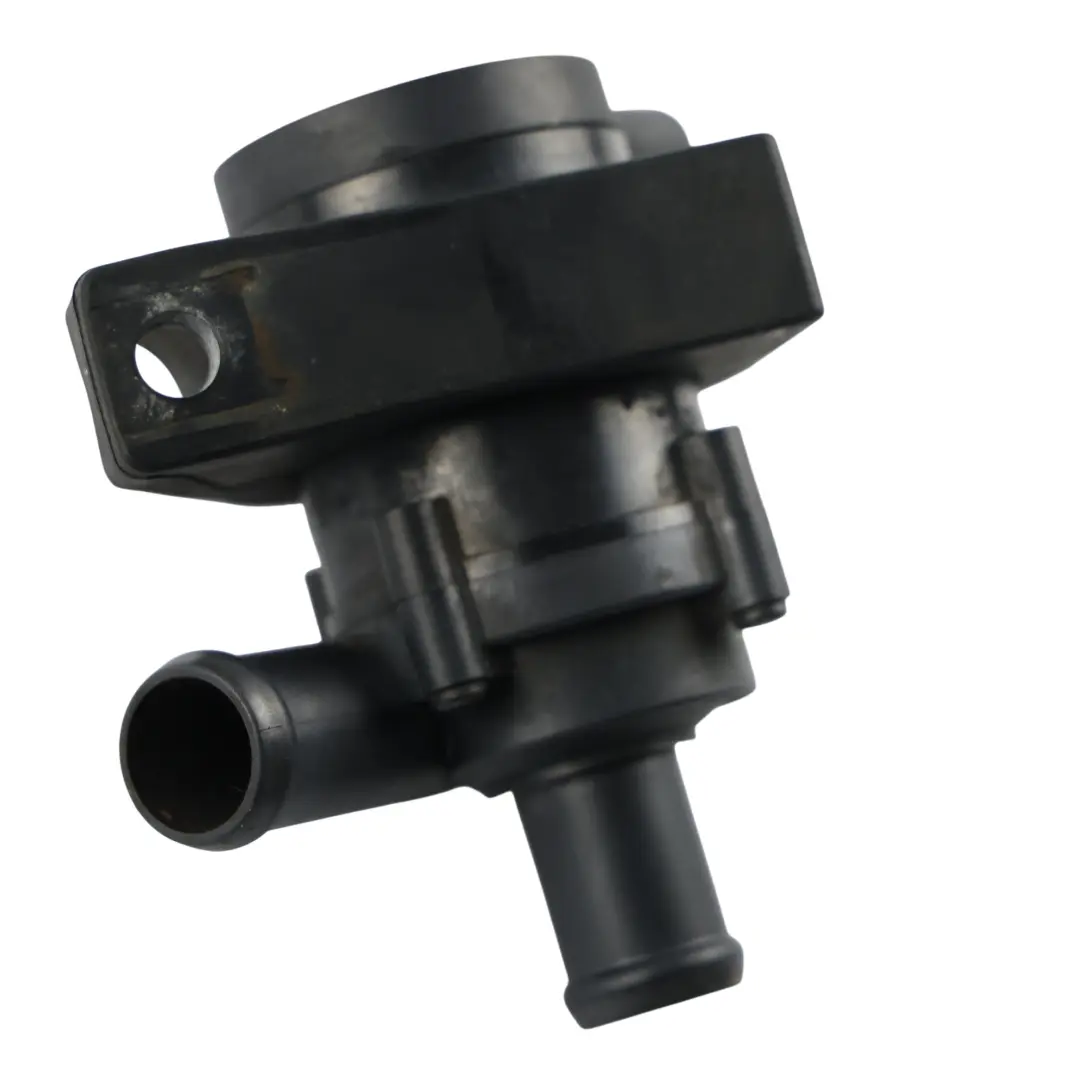Ford Focus MK3 Bomba Agua Refrigerante Adicional 1.6 TDCi - SKU CV61-8564-BA - Número de pieza CV61-8564-BA
