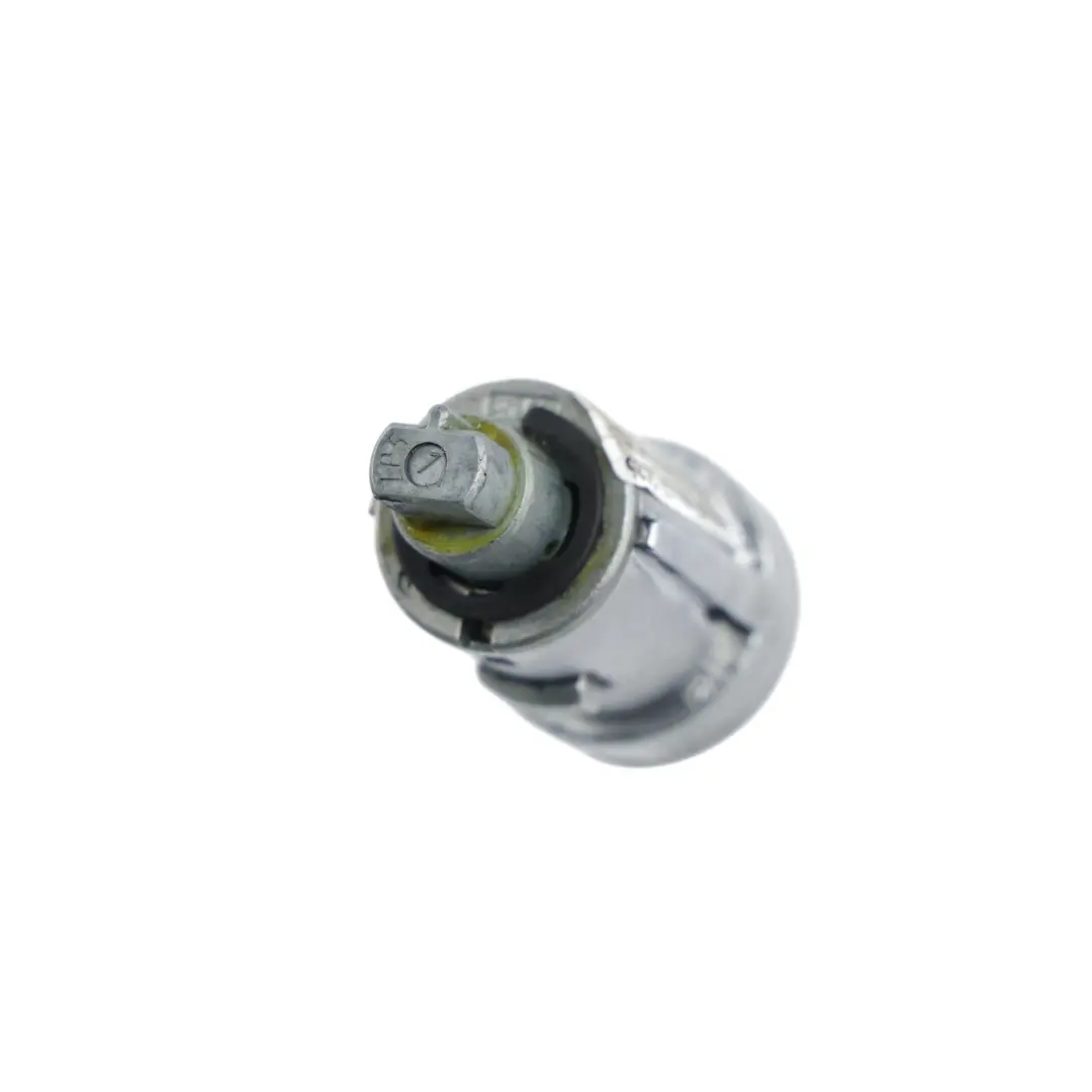 Ignition Key Cylinder to Land Rover Discovery 3 L319 with Part number CWB500300SW Land Rover Discovery 3 L319 Ignition Key Cylinder - SKU CWB500300SW-2 - Part number CWB500300SW