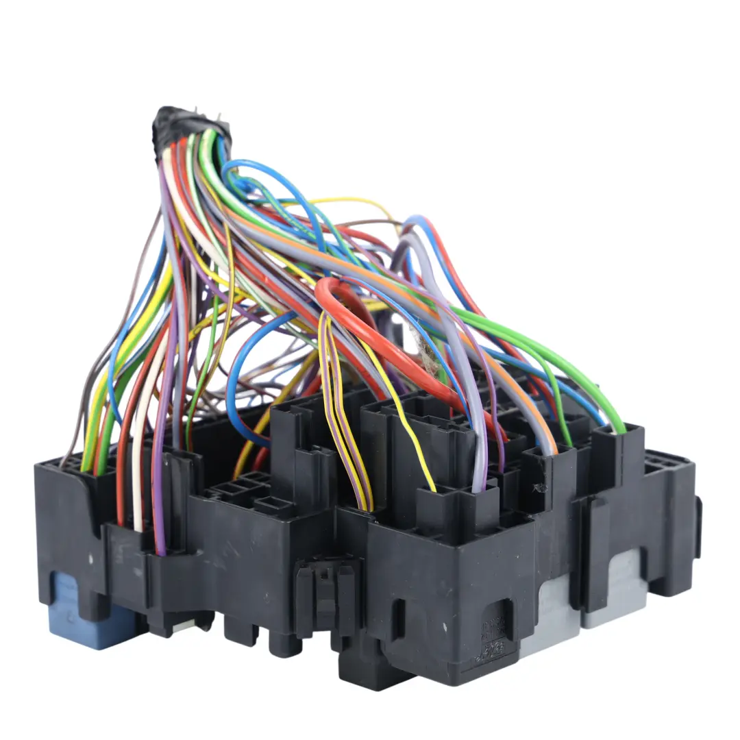 Ford Fiesta Mk7 Engine Fuse Box Control Unit Module E1BT-14K012-DFD - SKU E1BT14K012DFD - Part number E1BT14K012DFD