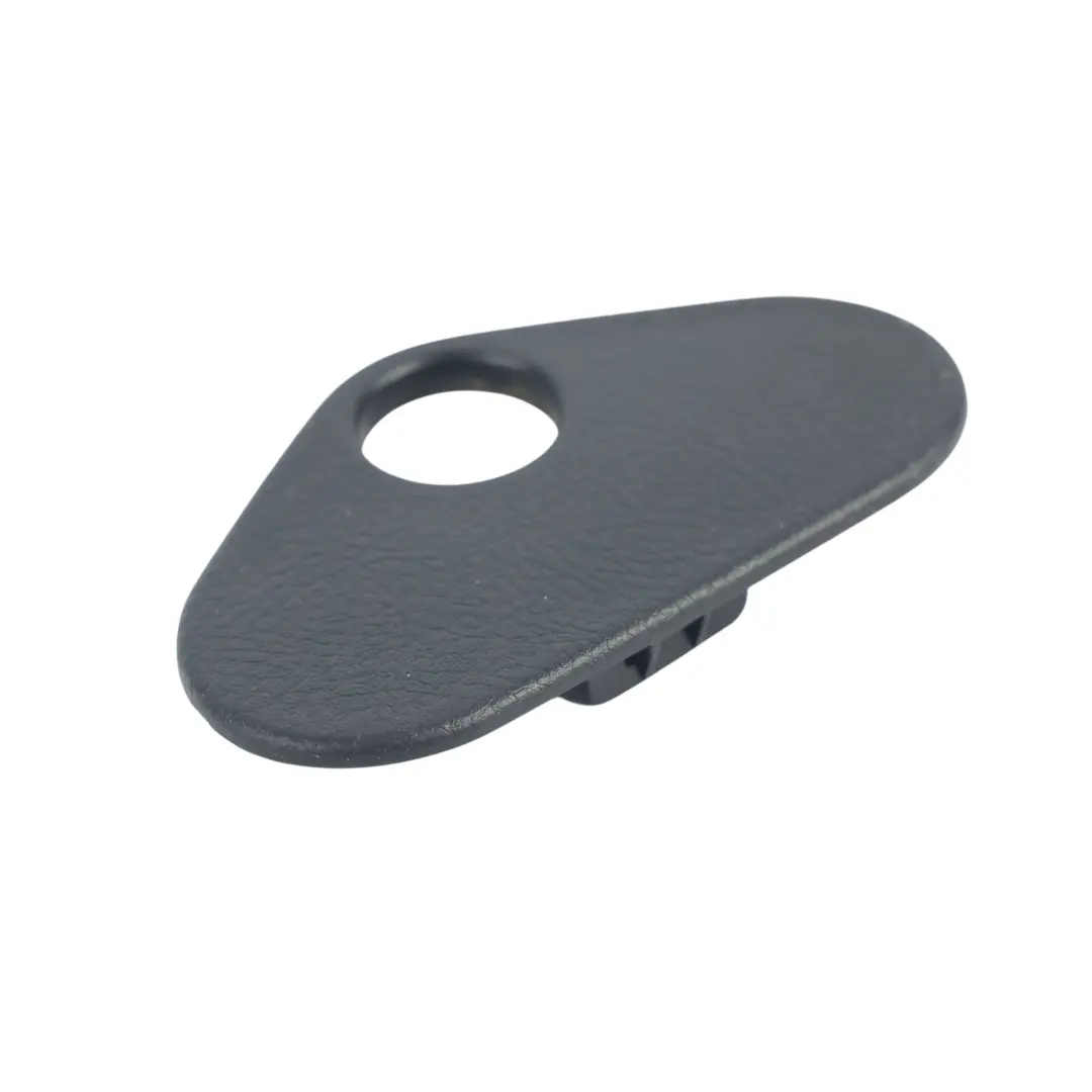 Land Rover Discovery 3 L319 Heck Heckklappe Schließblech Abdeckung - SKU ERK500200 - Teilenummer ERK500200