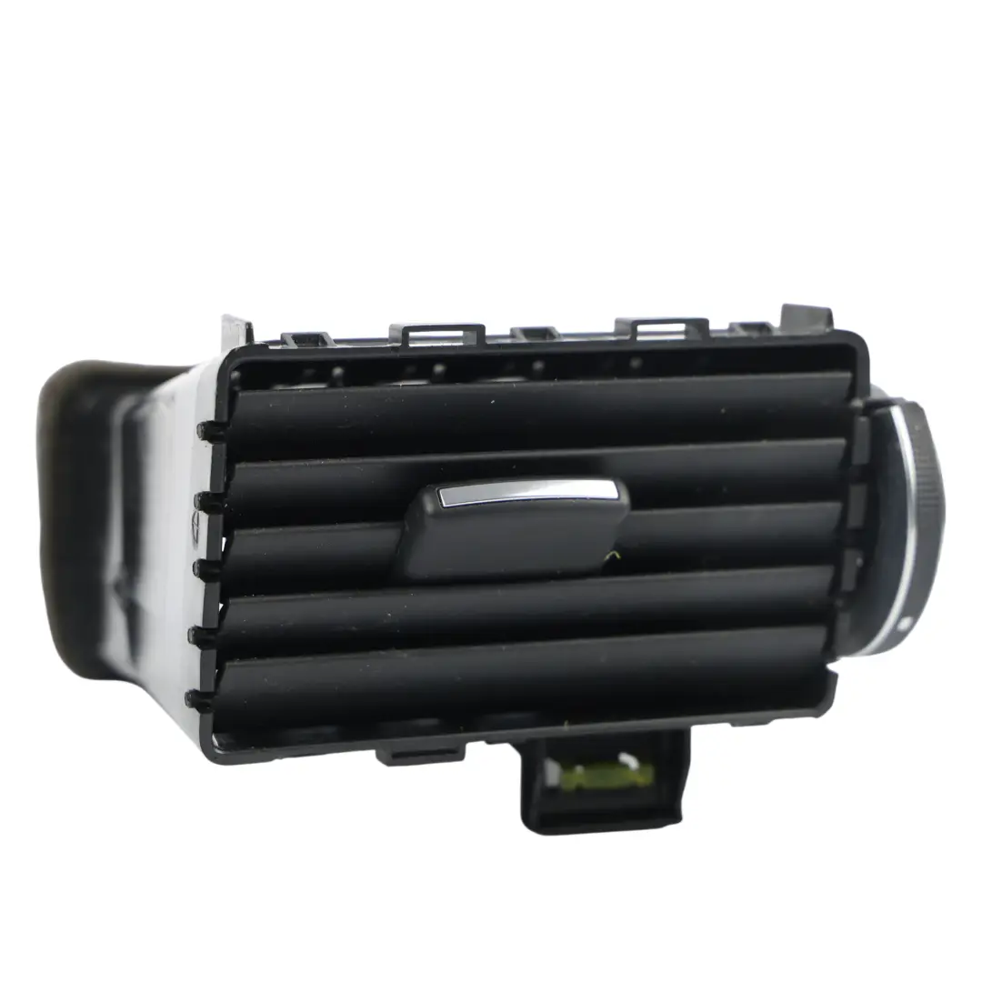 Land Rover Discovery L550 Dashboard Centre Air Vent Left N/S - SKU FK72-014L21-BD - Part number FK72-014L21-BD