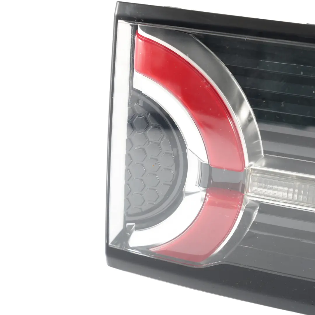 Fanale Posteriore Interno Destro per Land Rover Discovery L550 con numero di parte FK72-13192-BF Land Rover Discovery L550 Fanale Posteriore Interno Destro - SKU FK72-13192-BF - Numero di parte FK72-13192-BF