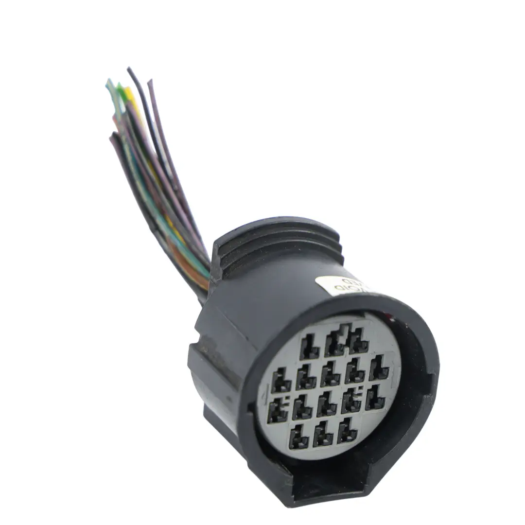 Headlight Plug Socket Front Right O/S to Land Rover Discovery L550 with Part number FK72-13W029-AD Land Rover Discovery L550 Headlight Plug Socket Front Right O/S - SKU FK72-13W029-AD-2 - Part number FK72-13W029-AD