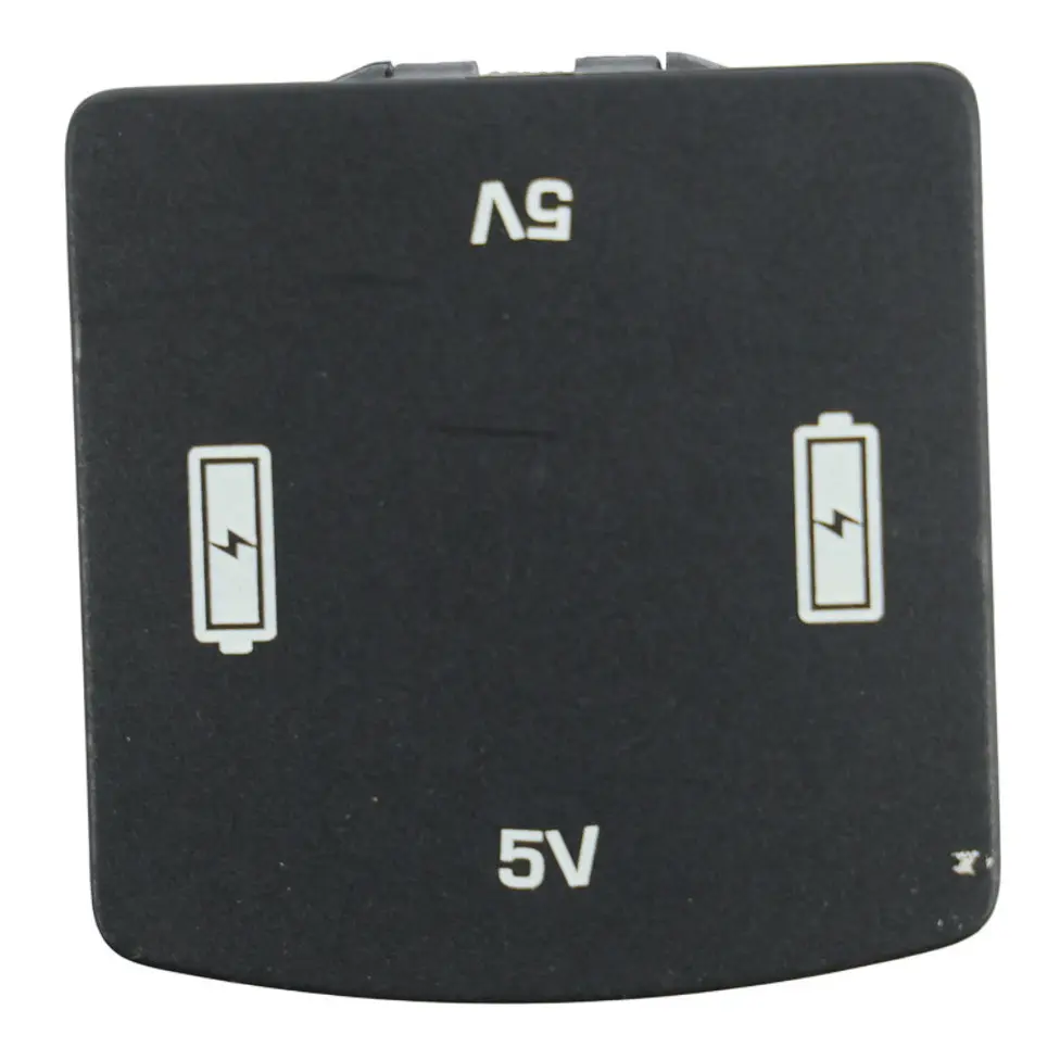 Land Rover Discovery Sport L550 USB Charge Port Socket 5V - SKU FK72-19010-BA - Part number FK72-19010-BA