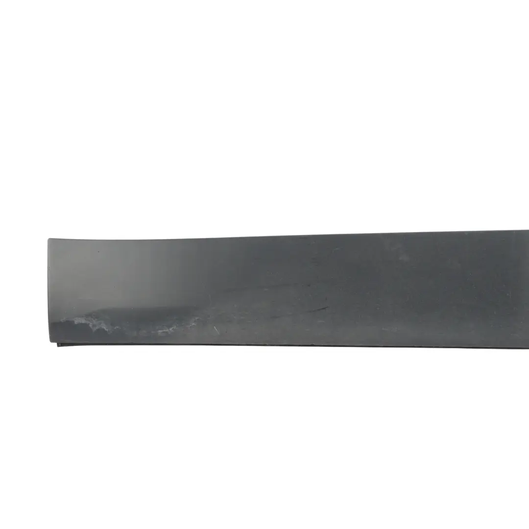 Land Rover Discovery L550 Door Moulding Front Left N/S FK72-21065-AD - SKU FK72-21065-ACW - Part number FK72-21065-ACW