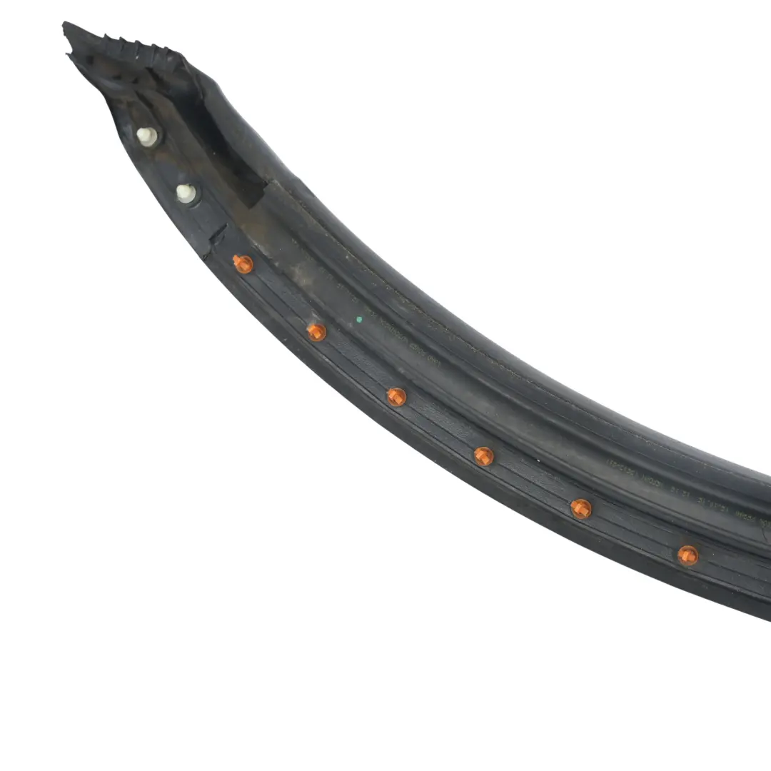 Junta Puerta Trasera Izquierda para Land Rover Discovery Sport L550 con número de pieza FK72-25385-A Land Rover Discovery Sport L550 Junta Puerta Trasera Izquierda - SKU FK72-25385-A - Número de pieza FK72-25385-A