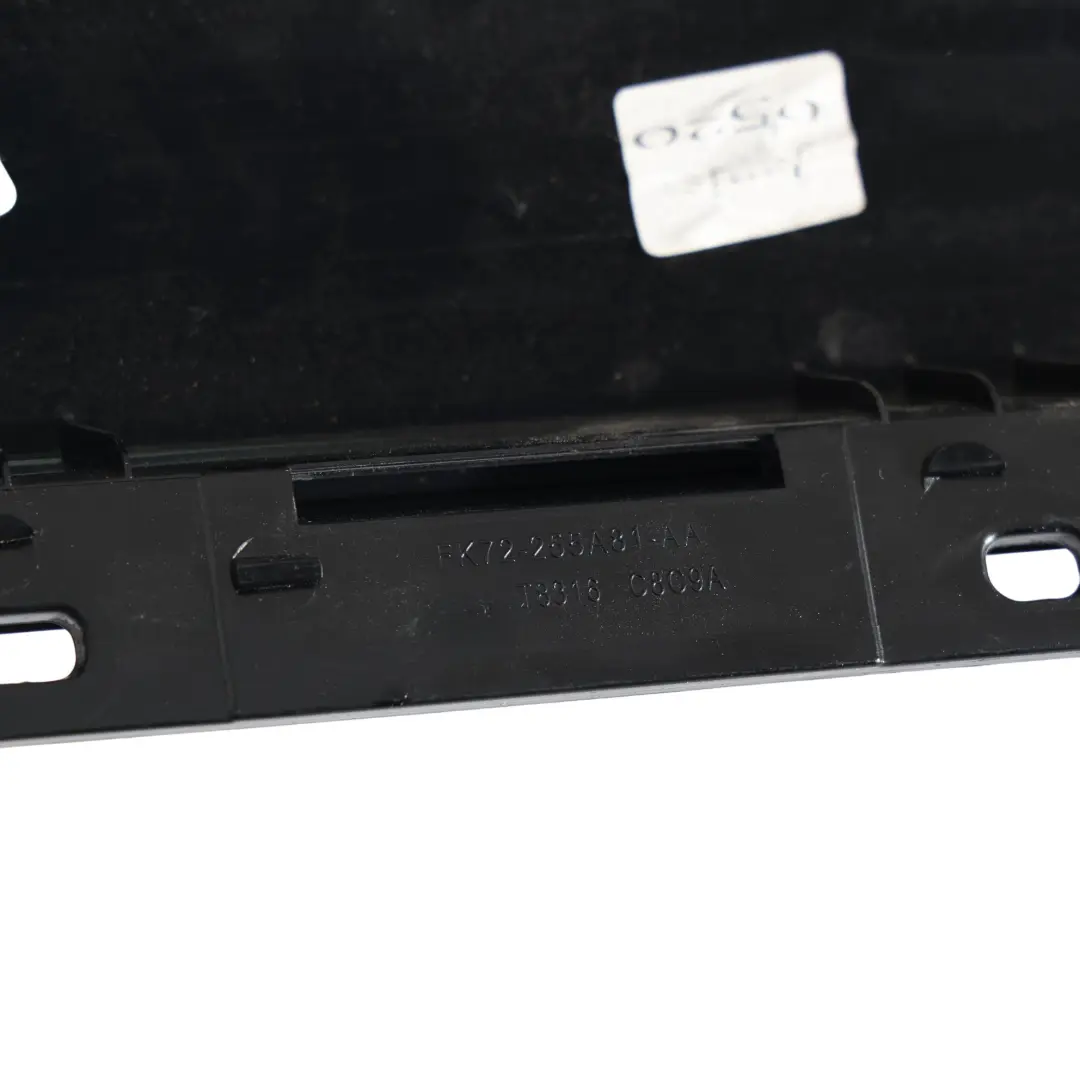 Garniture Montant Vitre Arrière Gauche FK72255A81AA pour Land Rover Discovery L550 à propos du numéro de pièce FK72-255A81-AA Land Rover Discovery L550 Garniture Montant Vitre Arrière Gauche FK72255A81AA - SKU FK72-255A81-AA - Numéro de pièce FK72-255A81-AA
