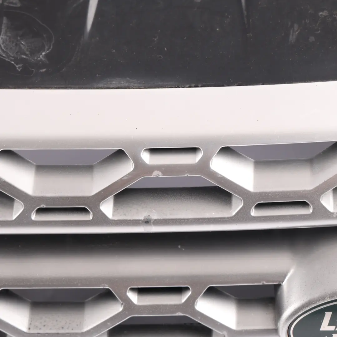 Front Bumper Grille Panel Dark Sapphire Blue JBC2149 to Land Rover Discovery L550 with Part number FK72-BA100-CAW Land Rover Discovery L550 Front Bumper Grille Panel Dark Sapphire Blue JBC2149 - SKU FK72-BA100-CAW-DAS - Part number FK72-BA100-CAW