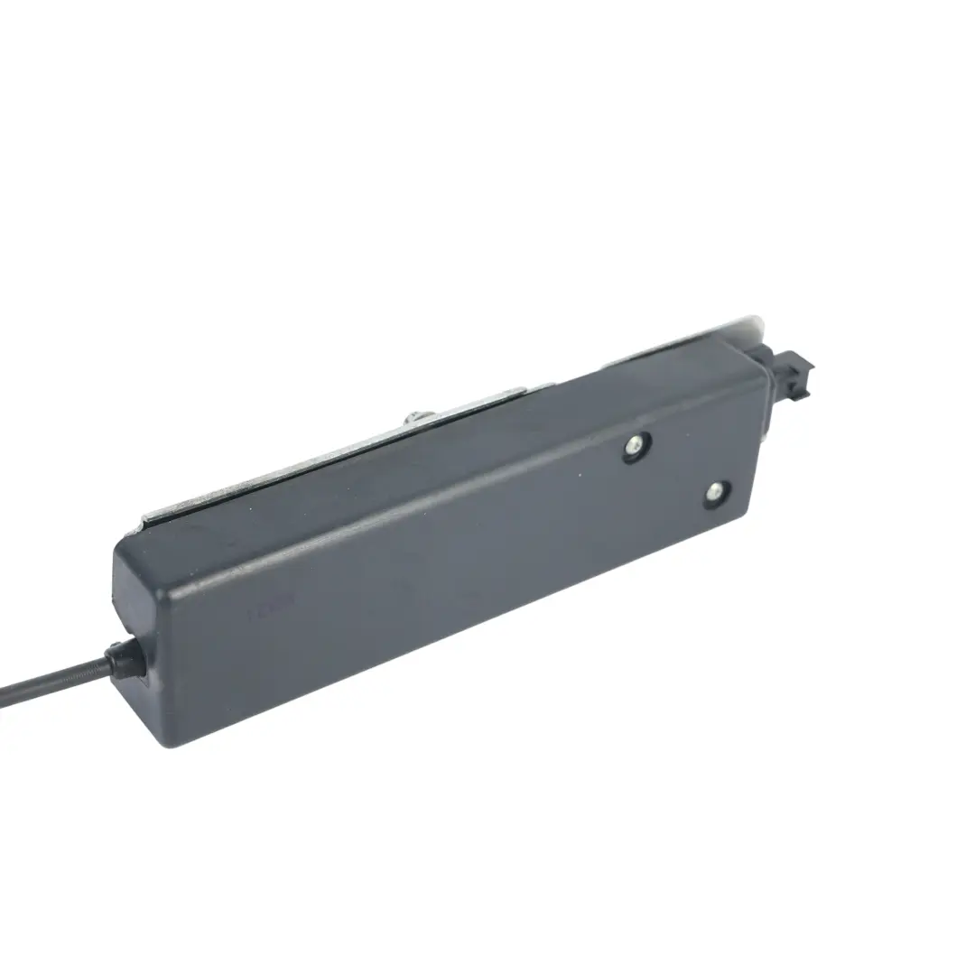 Attuatore Serratura Portellone Superiore per Land Rover Discovery 3 L319 con numero di parte FUG500010 Land Rover Discovery 3 L319 Attuatore Serratura Portellone Superiore - SKU FUG500010-1 - Numero di parte FUG500010