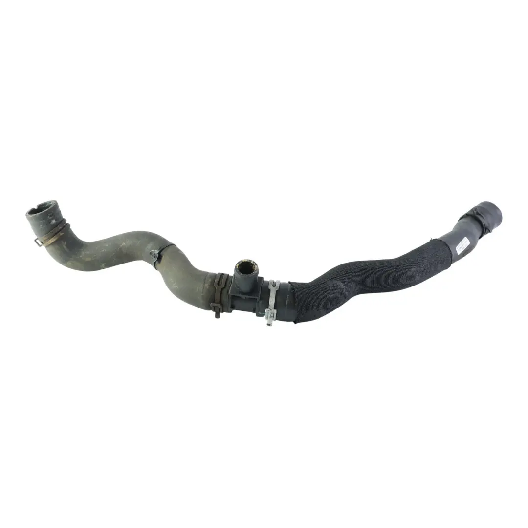 Tubo Manicotto Radiatore Liquido Refrigerante per Ford Tourneo Custom con numero di parte GK21-8286-BD Ford Tourneo Custom Tubo Manicotto Radiatore Liquido Refrigerante - SKU GK21-8286-BD - Numero di parte GK21-8286-BD