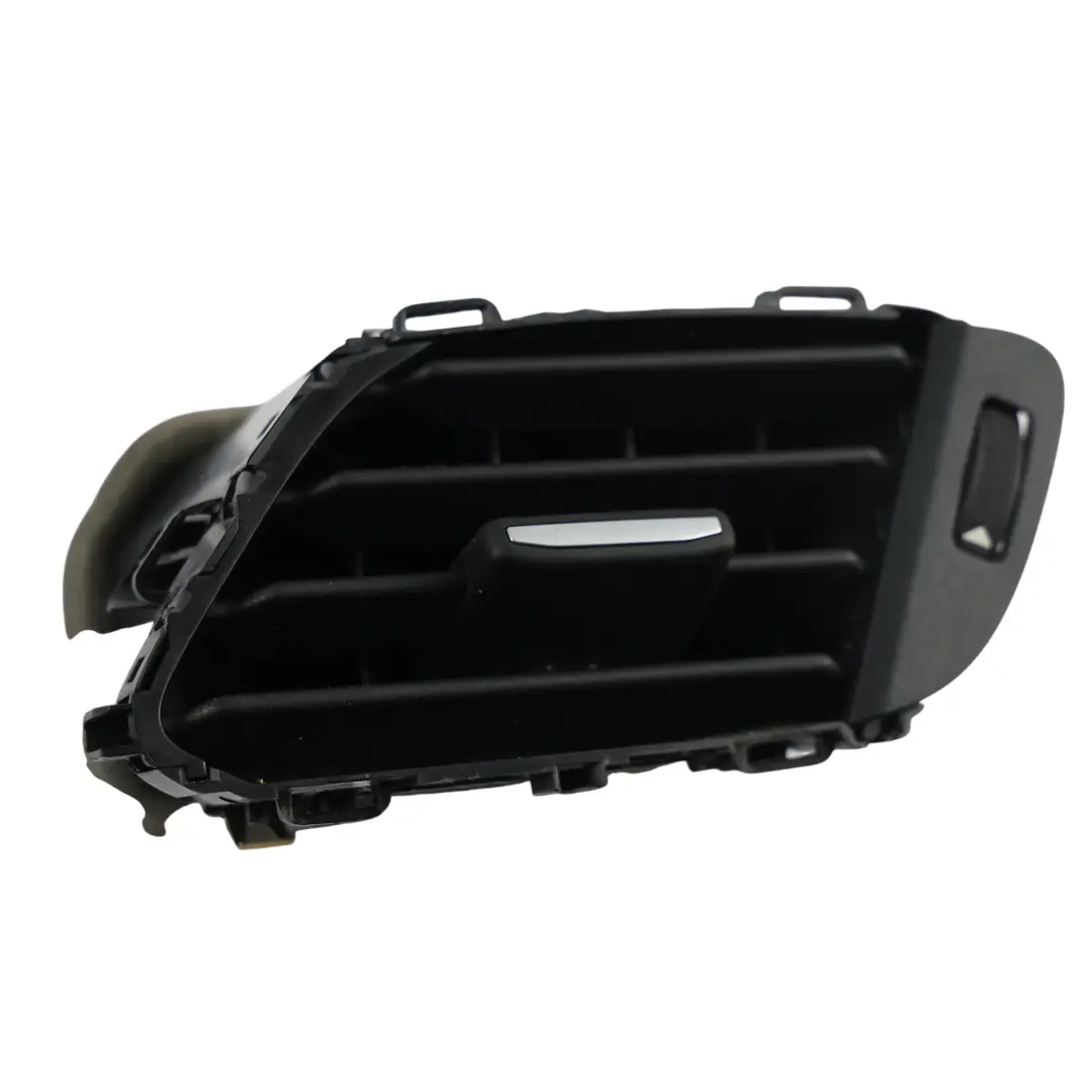 Ford Fiesta Mk8 Listwa Deski Kratka Nawiewu Prawa - SKU H1BB-A018B08-ADW - Numer Części H1BB-A018B08-ADW