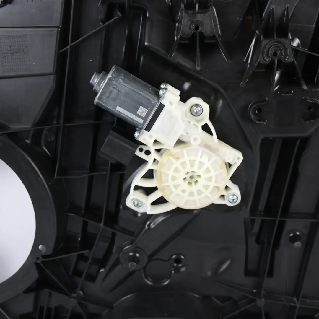 Ford Fiesta Mk8 Podnośnik Szyby Przedni Prawy - SKU H1BB-A23200-CE - Numer Części H1BB-A23200-CE