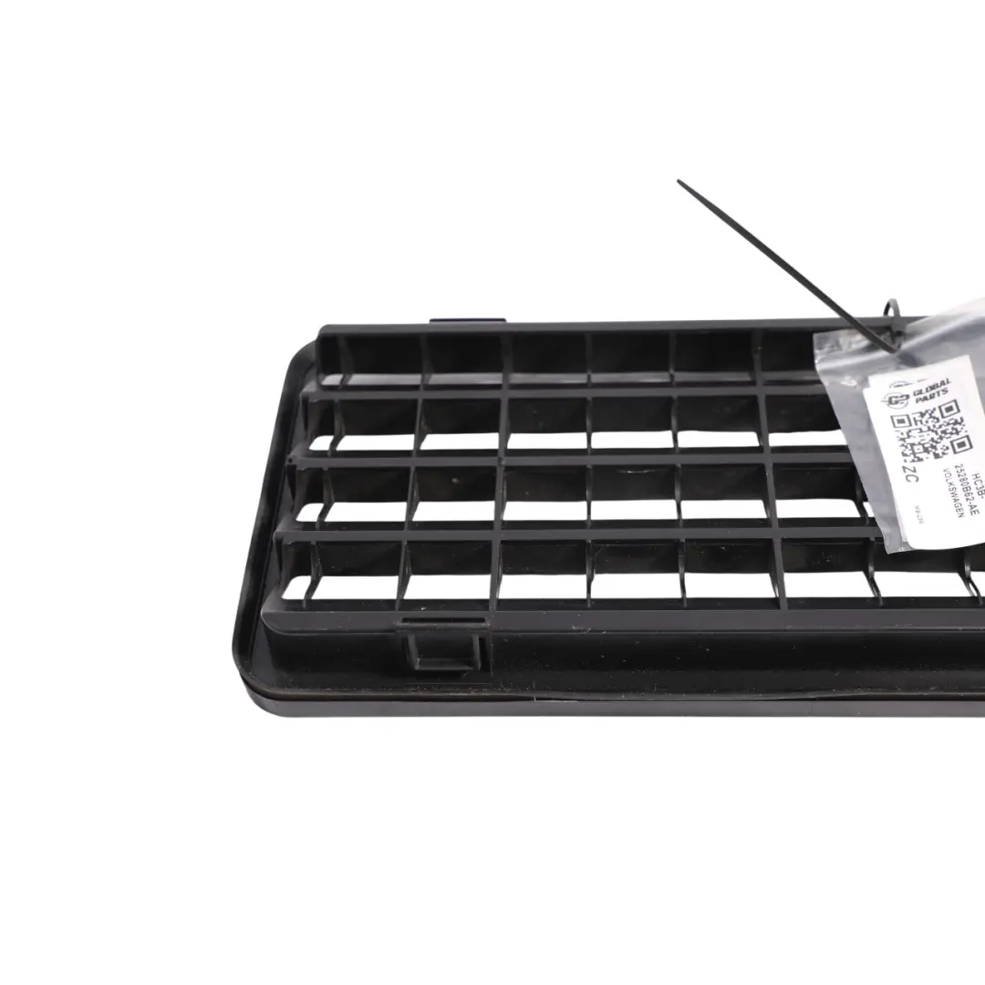 Volkswagen Amarok Mk2 Ford Ranger Rear Body Outer Air Vent - SKU HC3B-25280B62-AE - Part number HC3B-25280B62-AE