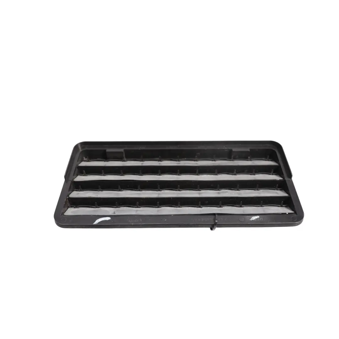 Volkswagen Amarok Mk2 Ford Ranger Rear Body Outer Air Vent - SKU HC3B-25280B62-AE - Part number HC3B-25280B62-AE