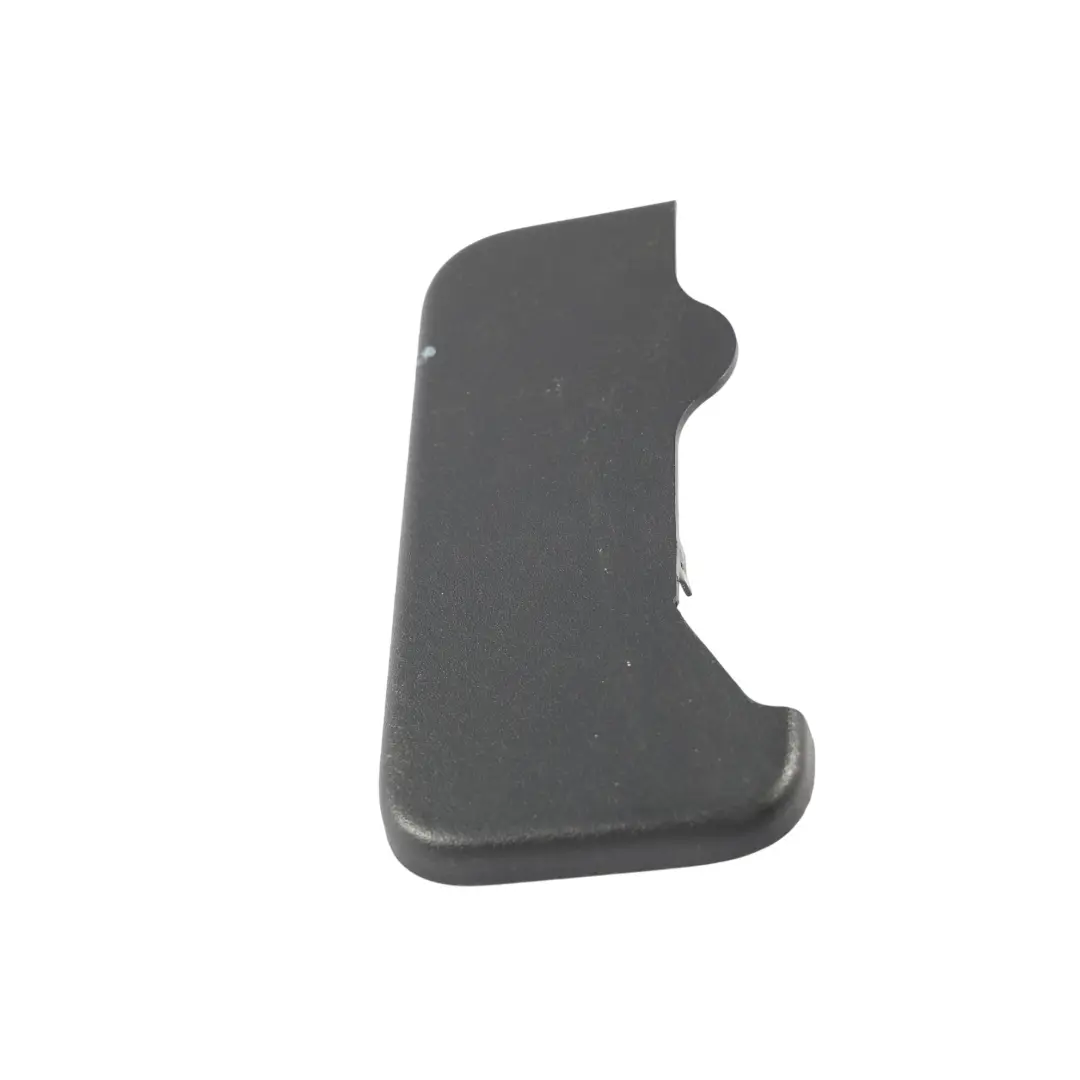 Moulding Trim Cover Right O/S to Land Rover Discovery 3 L319 Seat with Part number HJX500082001 Land Rover Discovery 3 L319 Seat Moulding Trim Cover Right O/S - SKU HJX500082001 - Part number HJX500082001