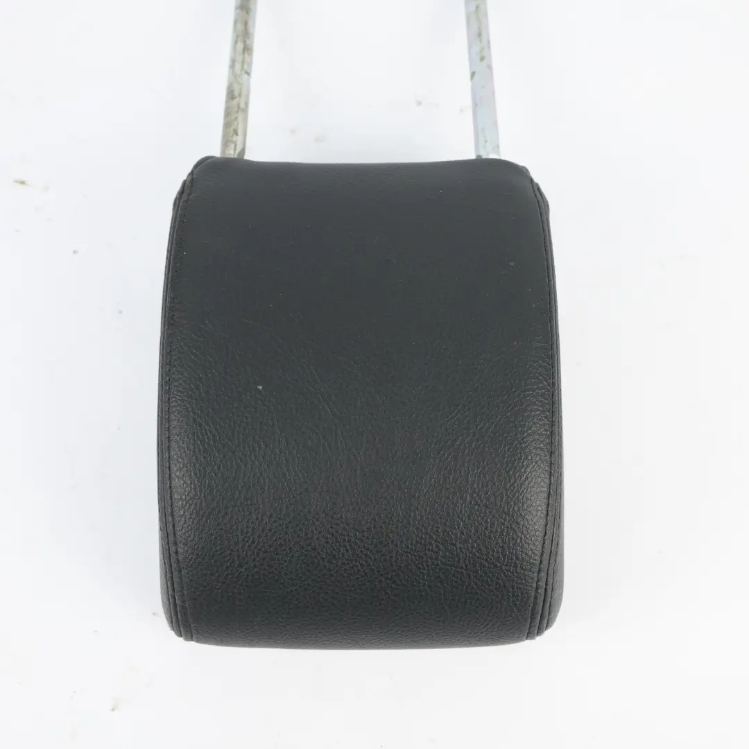 Headrest Centre Black Leather to Land Rover Discovery 3 L319 Rear with Part number HLH500900PVJ Land Rover Discovery 3 L319 Rear Headrest Centre Black Leather - SKU HLH500900PVJ - Part number HLH500900PVJ