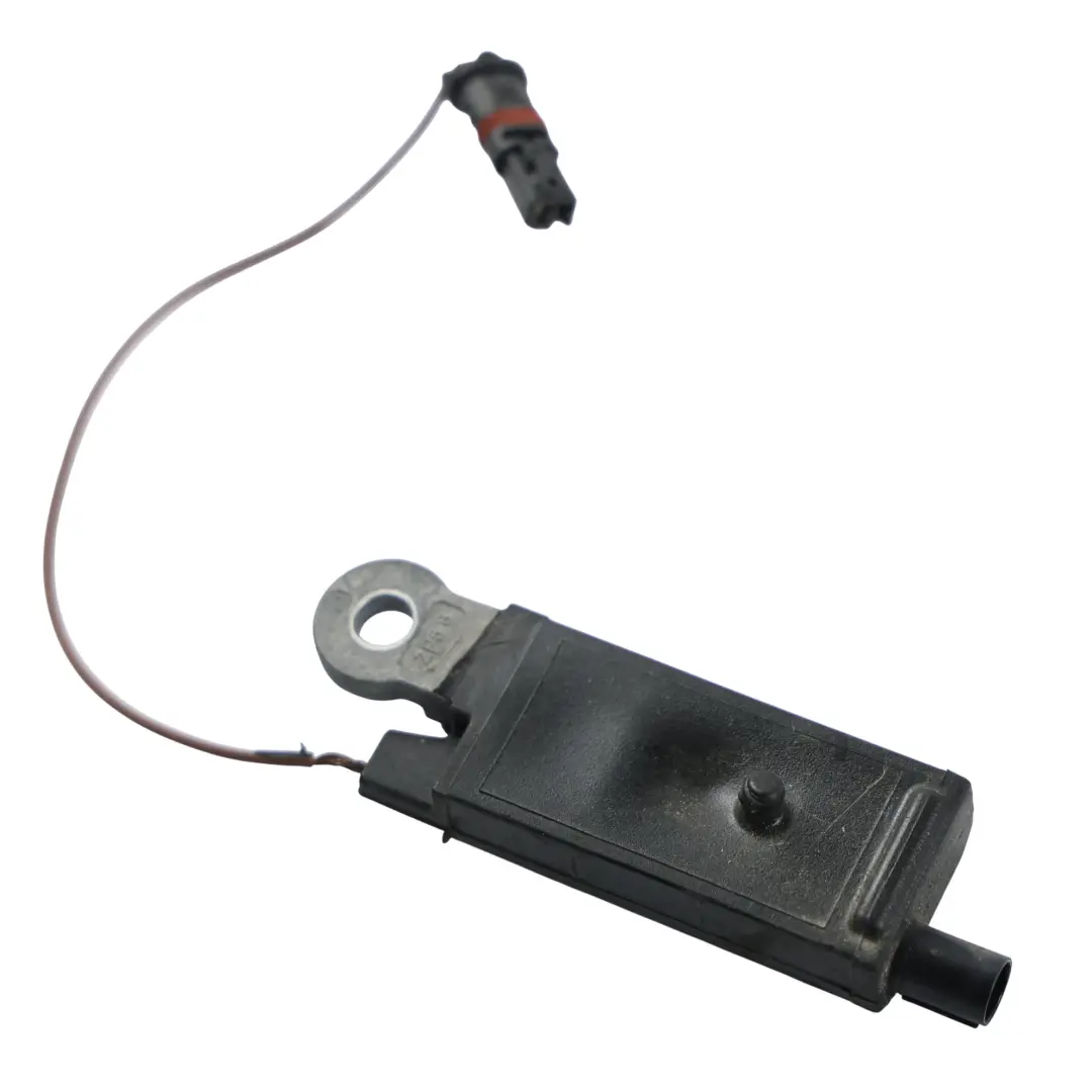 Aerial Amplifier AM FM to Land Rover Range Rover Velar L560 with Part number J8A2-18C901-JA Land Rover Range Rover Velar L560 Aerial Amplifier AM FM - SKU J8A2-18C901-JA - Part number J8A2-18C901-JA