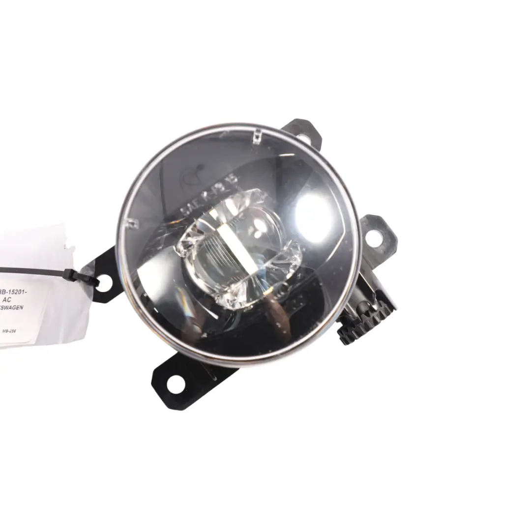 Mk2 NF Front Bumper Fog Lamp Light Left Right N/O/S to VW Amarok with Part number JB3B-15201-AC VW Amarok Mk2 NF Front Bumper Fog Lamp Light Left Right N/O/S - SKU JB3B-15201-AC - Part number JB3B-15201-AC