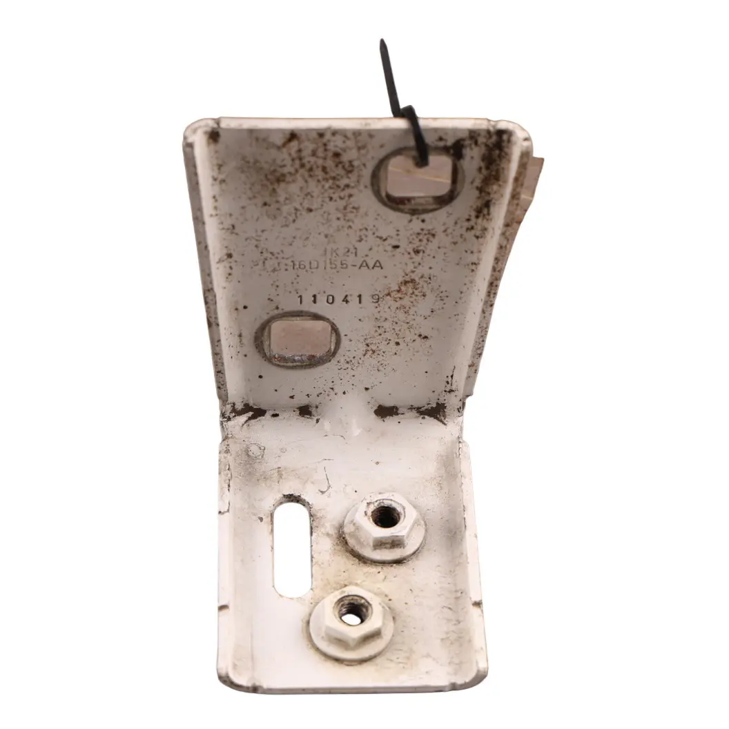 Soporte Guardabarros Delantero Izq Blanco Z2 para Ford Transit MK7 con número de pieza JK21-16D155-AA Ford Transit MK7 Soporte Guardabarros Delantero Izq Blanco Z2 - SKU JK21-16D155-AA-FW - Número de pieza JK21-16D155-AA