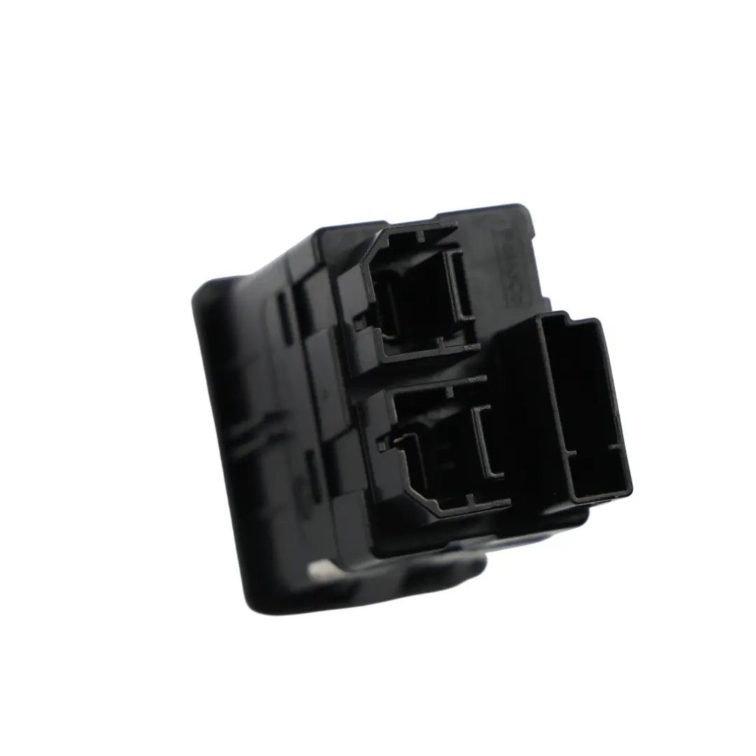 Ford Transit Custom USB Auxiliary Anschluss Buchse Stecker - SKU JK2T-14F014-AB - Teilenummer JK2T-14F014-AB