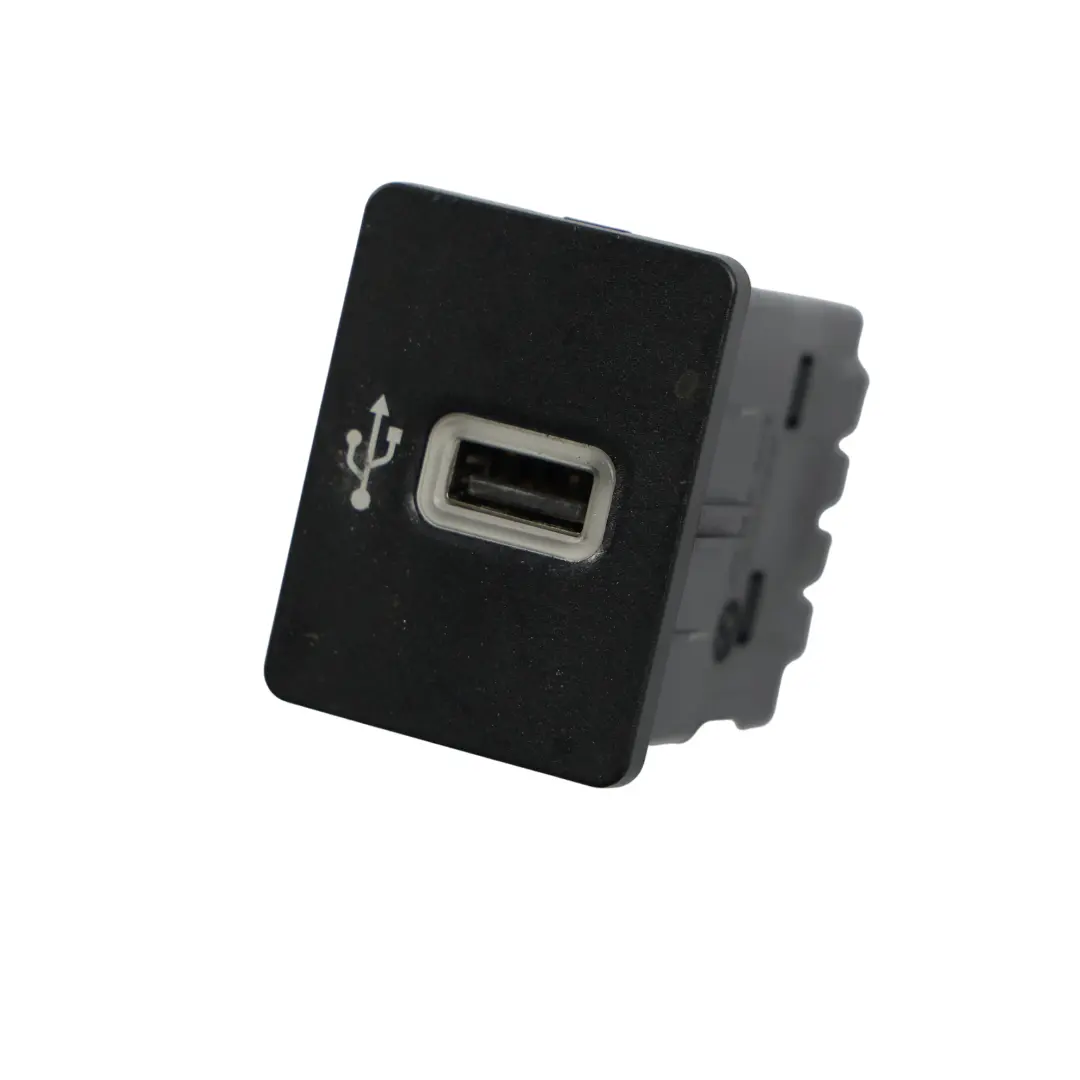 Ford Transit Custom USB Auxiliary Anschluss Buchse Stecker - SKU JK2T-14F014-AB - Teilenummer JK2T-14F014-AB