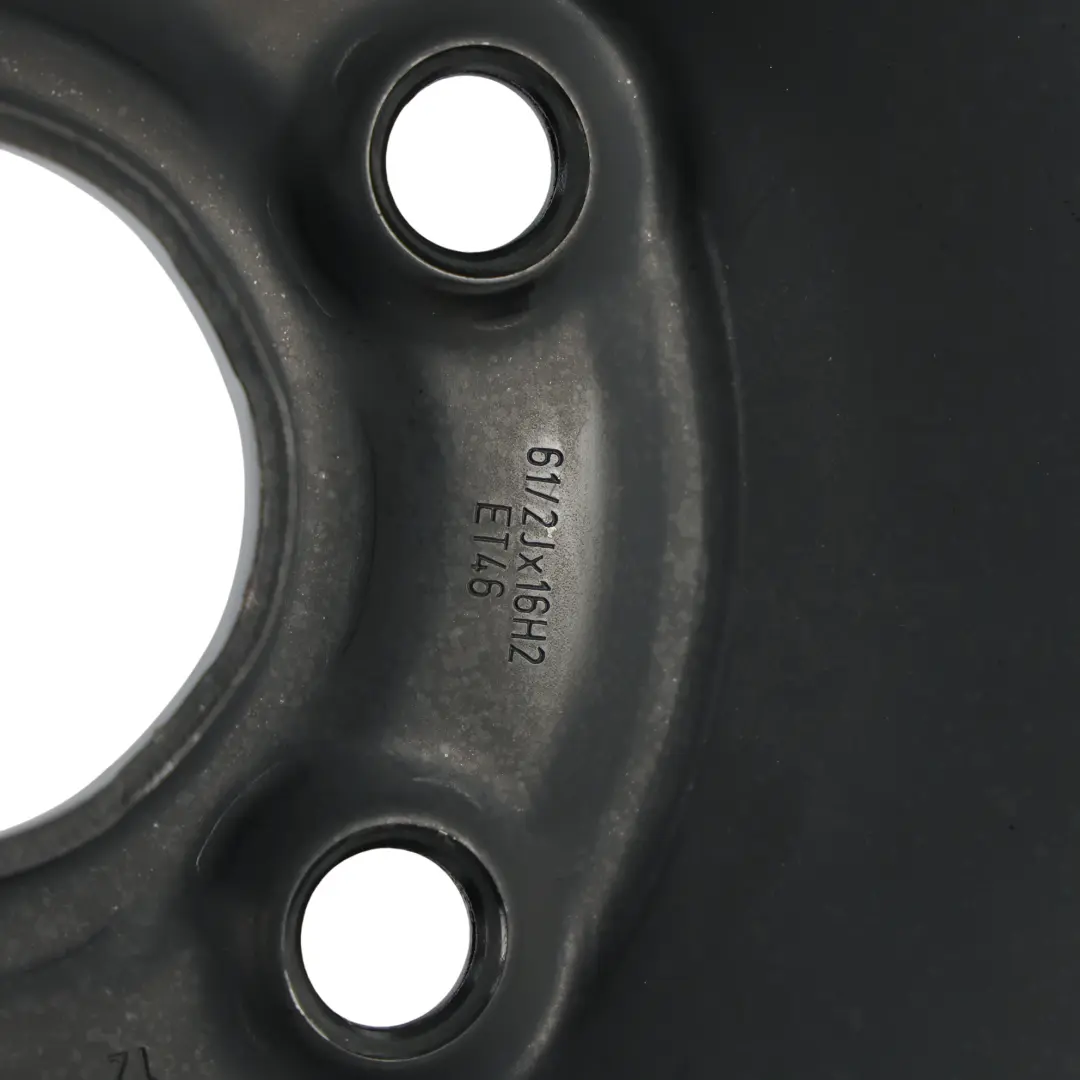 Llanta Acero Negro 16" 7J ET:31 6777783 para BMW E90 E91 E92 con número de pieza KBA43930 BMW E90 E91 E92 Llanta Acero Negro 16" 7J ET:31 6777783 - SKU KBA43930 - Número de pieza KBA43930