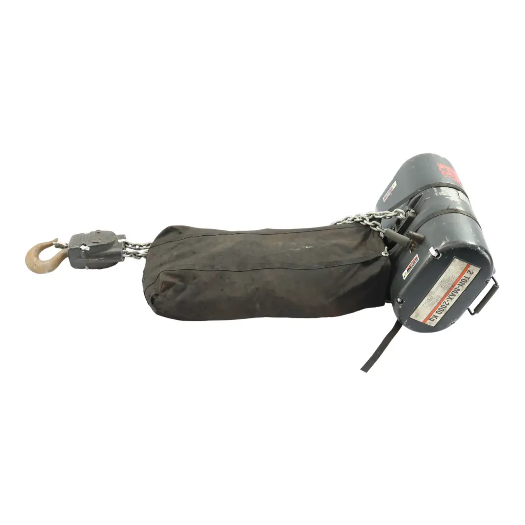 Lodestar Industrial Chain Hoist Electric 2 Ton 2000kg to CM with Part number LIFTING-JACK-PCM CM Lodestar Industrial Chain Hoist Electric 2 Ton 2000kg - SKU LIFTING-JACK-PCM - Part number LIFTING-JACK-PCM
