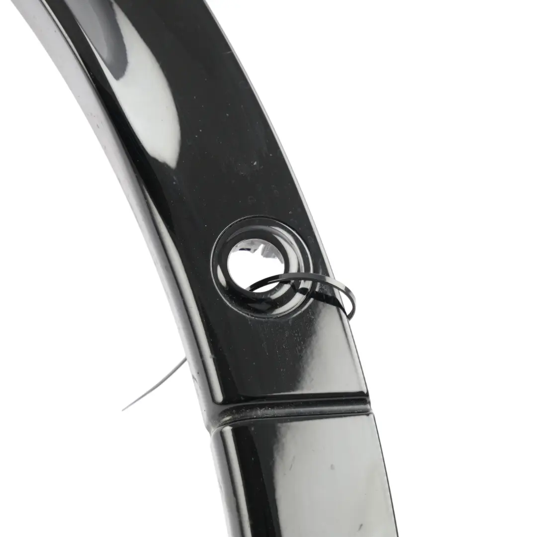 Arch Trim Rear Left N/S Santorini Black - 820 to Land Rover Discovery L550 Wheel with Part number LK72-290E23-AB Land Rover Discovery L550 Wheel Arch Trim Rear Left N/S Santorini Black - 820 - SKU LK72-290E23-AB-SAB - Part number LK72-290E23-AB