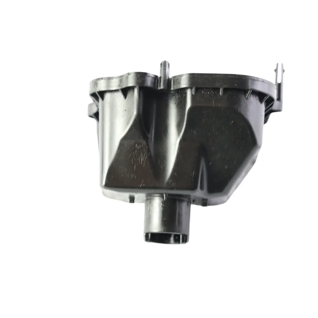 Separador Aceite 3.0L V6 Diesel para Land Rover Range Rover Sport L494 con número de pieza LR013532 Land Rover Range Rover Sport L494 Separador Aceite 3.0L V6 Diesel - SKU LR013532 - Número de pieza LR013532