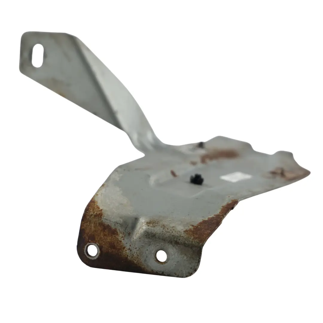 Staffa Preriscaldatore AH-2218A457-AA per Land Rover Range Rover Sport L320 con numero di parte LR013836 Land Rover Range Rover Sport L320 Staffa Preriscaldatore AH-2218A457-AA - SKU LR013836 - Numero di parte LR013836