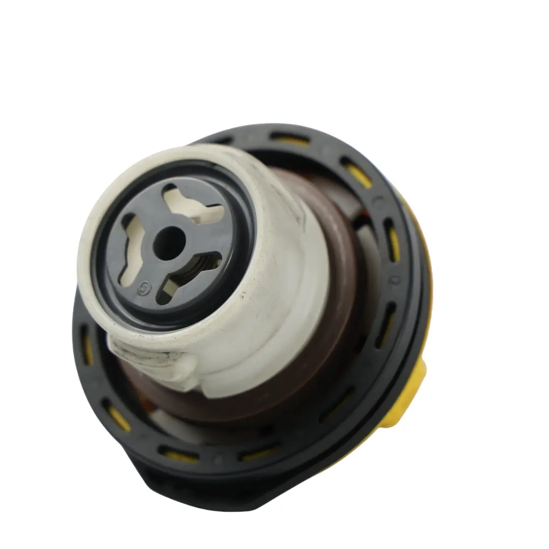 Land Rover Discovery 3 L319 Fuel Filler Cover Cap Diesel - SKU LR015394 - Part number LR015394