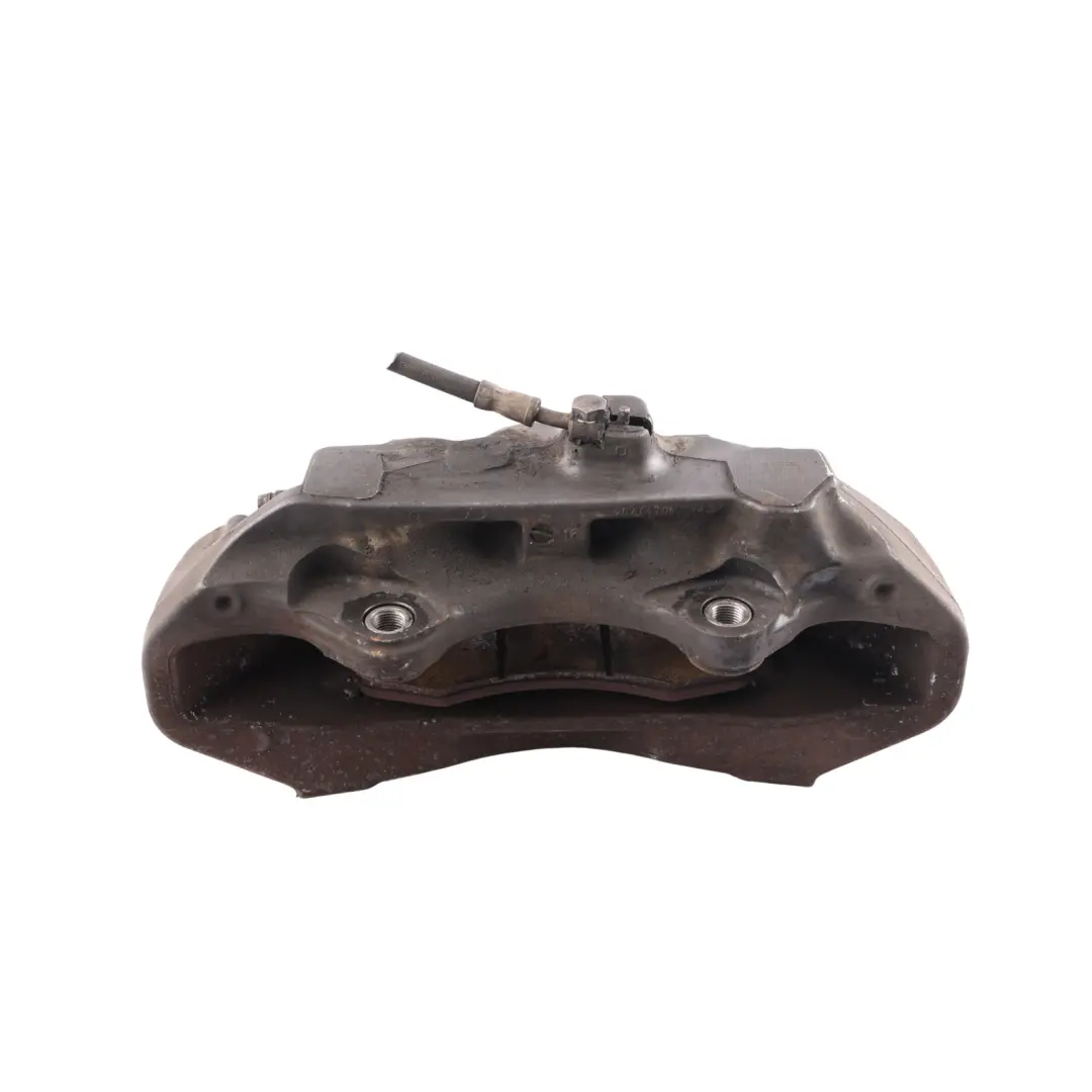 Brake Caliper Front Right O/S to Range Rover Vogue L322 Wheel with Part number LR019667 Range Rover Vogue L322 Wheel Brake Caliper Front Right O/S - SKU LR019667 - Part number LR019667