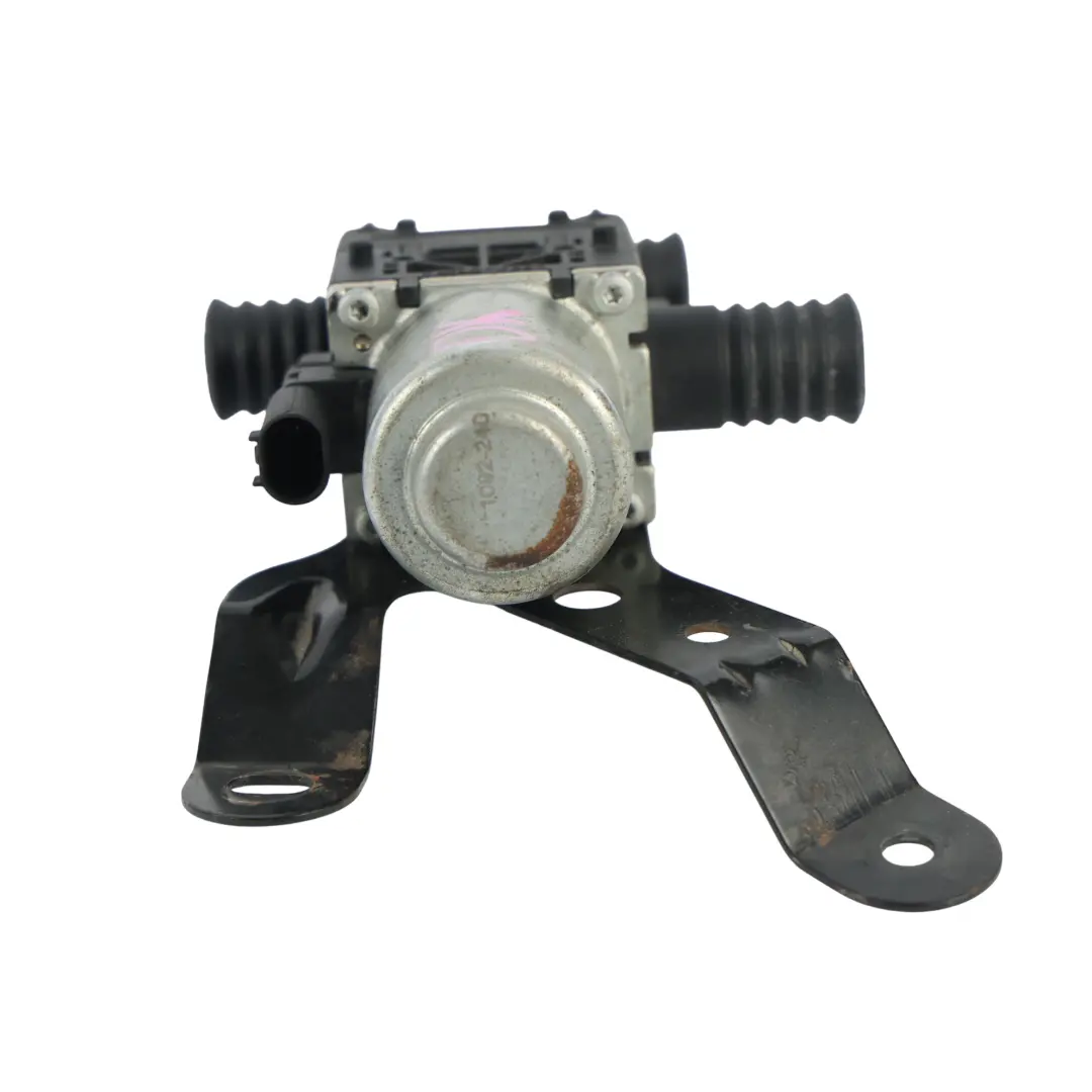 Zawór Sterujący Grzanie do Land Rover Range Rover L322 Discovery o numerze LR023093 Land Rover Range Rover L322 Discovery Zawór Sterujący Grzanie - SKU LR016848 - Numer Części LR023093