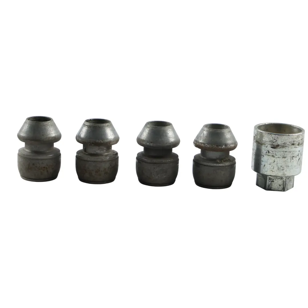 Locking Alloy Bolt Locks Security Nut to Land Rover Discovery L550 Wheel with Part number LR037026 Land Rover Discovery L550 Wheel Locking Alloy Bolt Locks Security Nut - SKU LR037026 - Part number LR037026