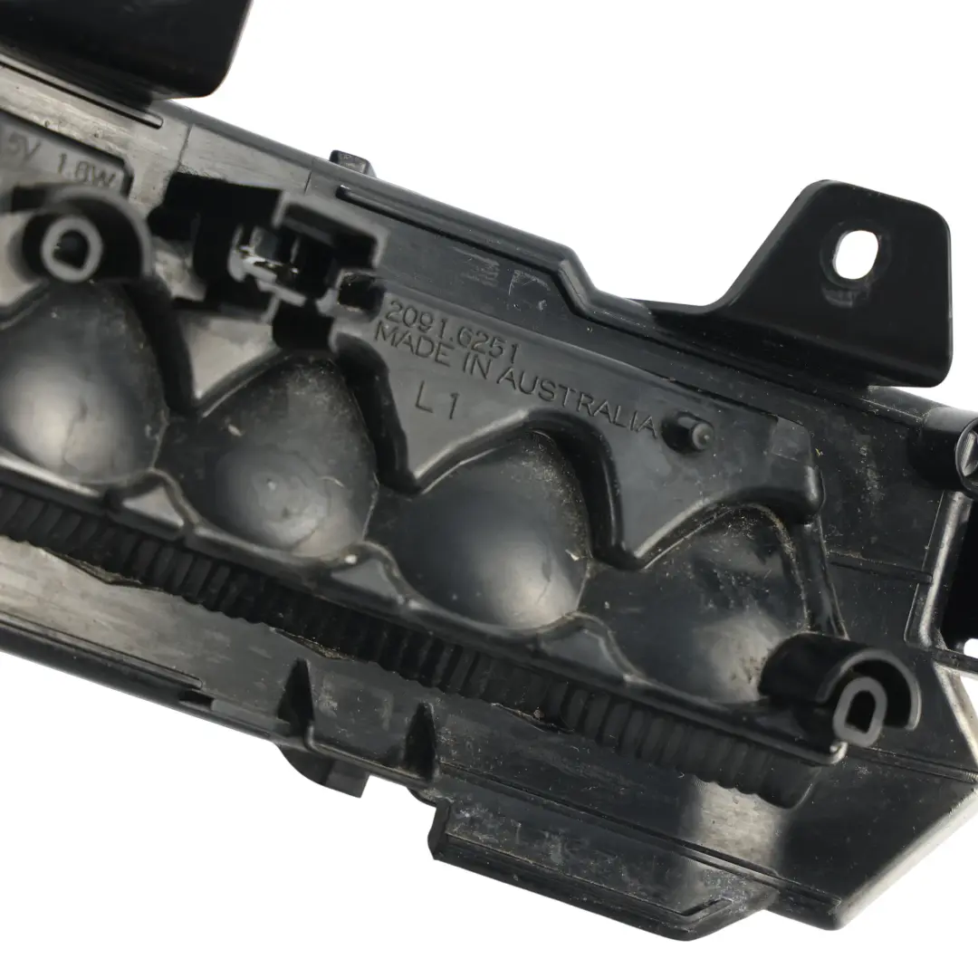 Land Rover Discovery L550 Indicatore Specchietto Sinistro EJ32-13B382-AA - SKU LR048352 - Numero di parte LR048352