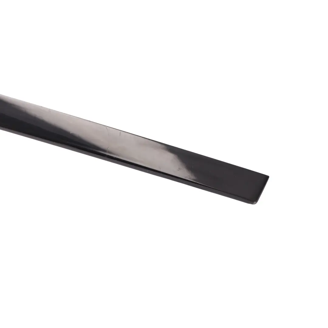 Land Rover Discovery L550 Door Window Upper Trim Front Left N/S FK72-208A97 - SKU LR058480 - Part number LR058480